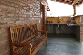 Chal com Vista e Acesso ao Rio Grande - MG