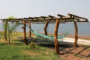 Chal com Vista e Acesso ao Rio Grande - MG