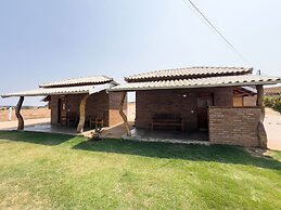 Chal com Vista e Acesso ao Rio Grande - MG