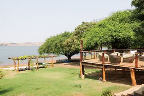 Chal com Vista e Acesso ao Rio Grande - MG