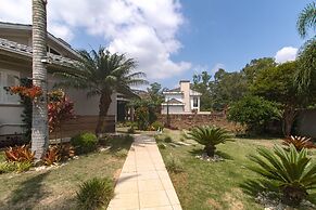Casa com Piscina Churrasq e Wi-fi em Crici ma SC