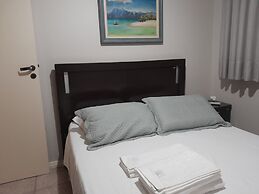 Casa com Piscina Churrasq e Wi-fi em Crici ma SC