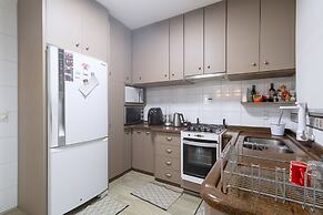 Casa com Piscina Churrasq e Wi-fi em Crici ma SC