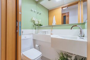 Apto com Piscina Wifi Ar-condicionado e Garagem
