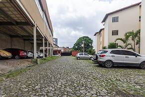 Apto com Tima Localiza o Wi-fi e Garagem