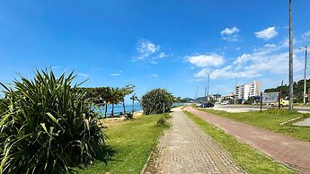 Casa Confort vel bem Equipada com Wi-fi e Garagem