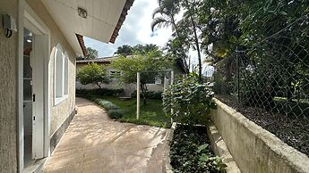 Casa Confort vel bem Equipada com Wi-fi e Garagem