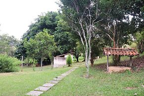 Lindo s tio com Piscina em Rio Novo-minas Gerais