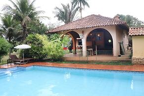 Lindo s tio com Piscina em Rio Novo-minas Gerais