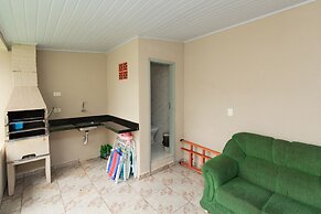 Casa com Wi-fi Jacuzzi Garagem e Petfriendly