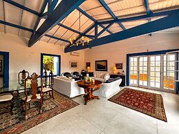 Casa pr x Praia de Santa Teresa Ilhabela SP