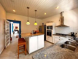 Casa pr x Praia de Santa Teresa Ilhabela SP