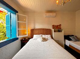 Casa pr x Praia de Santa Teresa Ilhabela SP