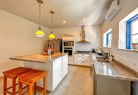 Casa pr x Praia de Santa Teresa Ilhabela SP