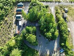 Alaska River Pirates Cabins