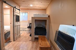 Alaska River Pirates Cabins