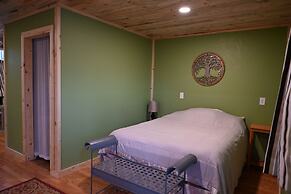 Alaska River Pirates Cabins