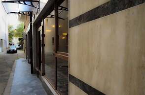 Hotel Leda