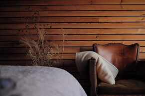 Unique Cabin Wrapped in Beautiful Welsh Scenery