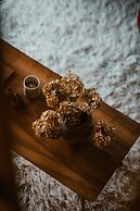 Unique Cabin Wrapped in Beautiful Welsh Scenery