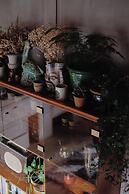 Unique Cabin Wrapped in Beautiful Welsh Scenery