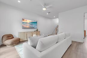 Azul Townhomes A3 - Sunrise
