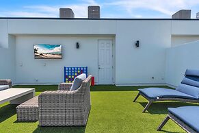 Azul Townhomes A3 - Sunrise