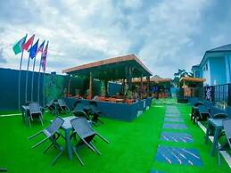 Grand Orchid Hotel
