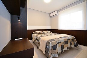 Cobertura em Jurerê a 200m da praia