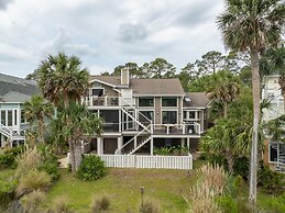 Elegant, Marsh-front 5-bed, 4-bath Home, Sleeps 12