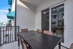 Azul Townhomes A4 - Sunset