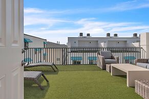 Azul Townhomes A4 - Sunset