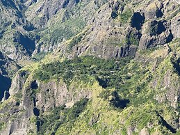 GITE HOTEL LA CAZ DES ORANGERS