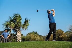 Beautifully Maintained 3-bed, 3-bath Home Offers Comfort & Privacy