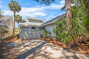 Beautifully Maintained 3-bed, 3-bath Home Offers Comfort & Privacy