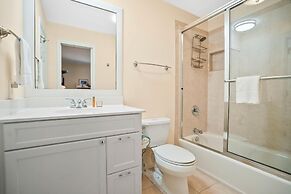 Beautifully Maintained 3-bed, 3-bath Home Offers Comfort & Privacy