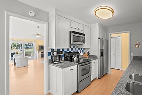 Beautifully Maintained 3-bed, 3-bath Home Offers Comfort & Privacy