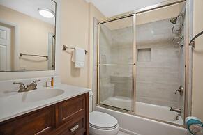 Beautifully Maintained 3-bed, 3-bath Home Offers Comfort & Privacy