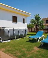 Luxe 2 BR with Jetted Tub and Pool