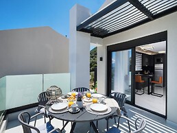 Endless Blue Maisonette