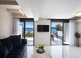 Endless Blue Maisonette