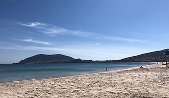 Aparthotel Ría de Lires