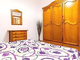 Luxe Escape &  Sophisticated Comfort