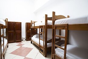 Ukinca Hostel