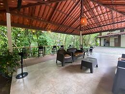 Ukinca Hostel