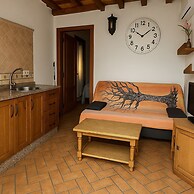 Coastal Escape with Sea View & Terrace