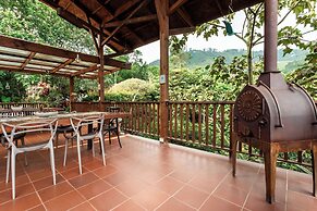Tominejo Ecolodge