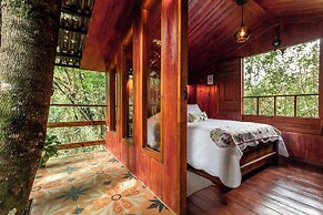 Tominejo Ecolodge