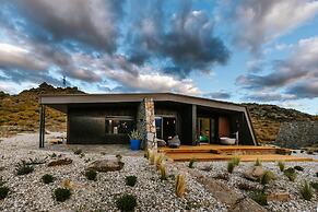 The Boulders Retreat - Luxury Lake Views