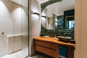 The Boulders Retreat - Luxury Lake Views